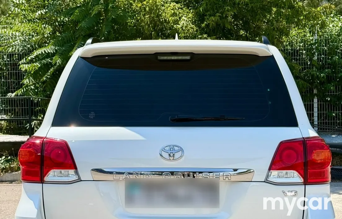 Toyota Land Cruiser 2015