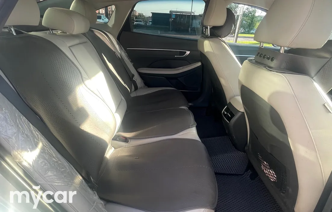 Hyundai Sonata 2023