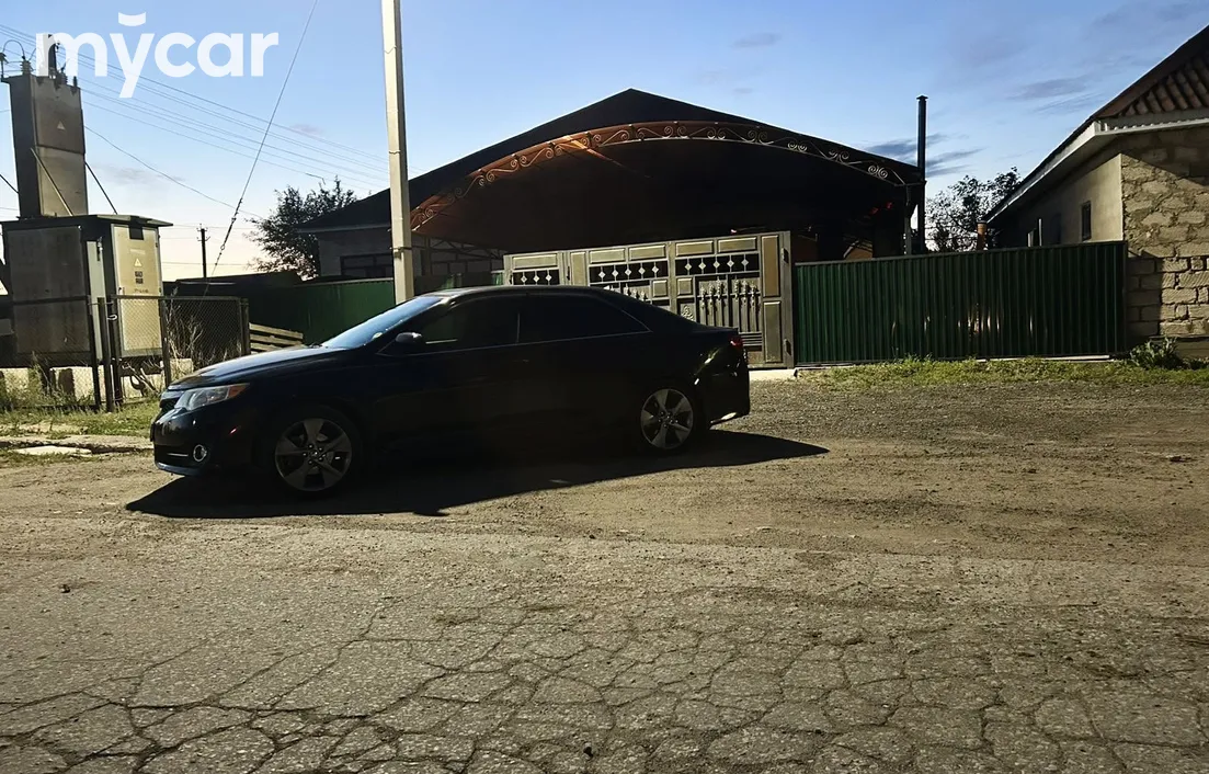 Toyota Camry 2013