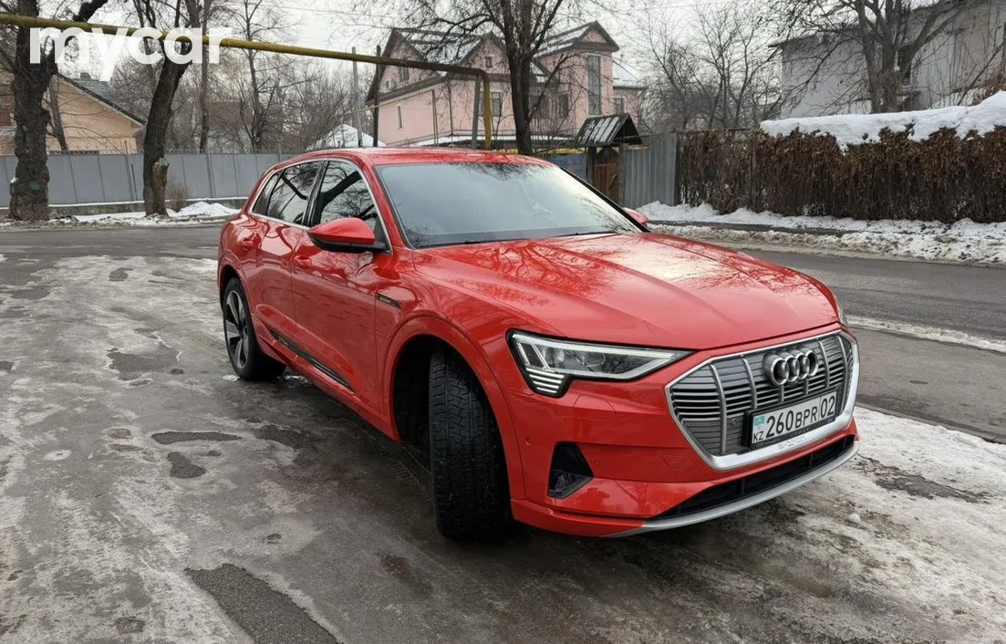 Audi e-tron 2021