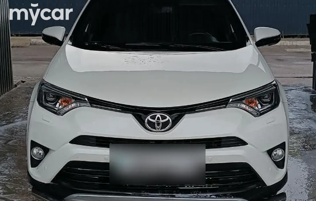 Toyota RAV4 2017