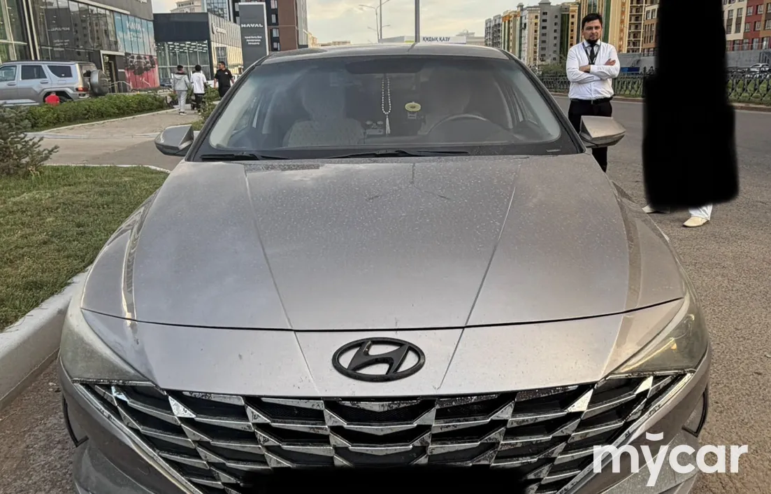 Hyundai Elantra 2021