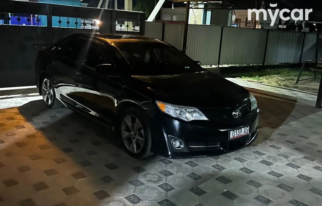 Toyota Camry 2013