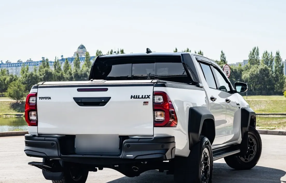 Toyota Hilux 2023
