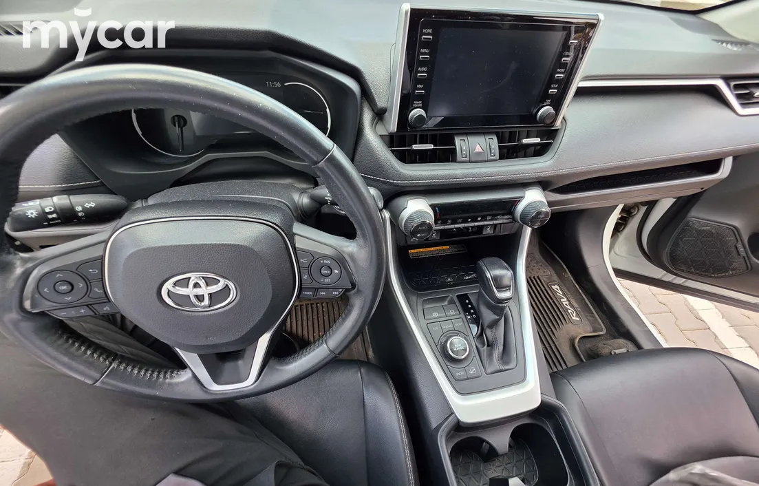 Toyota RAV4 2021