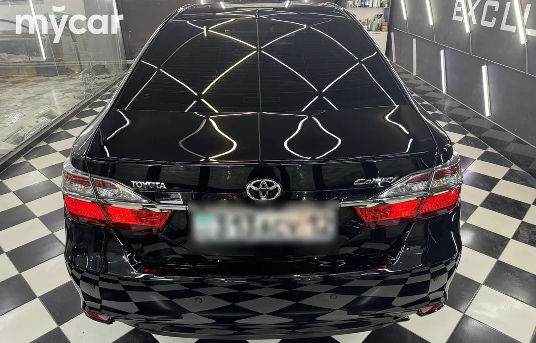 Toyota Camry 2015