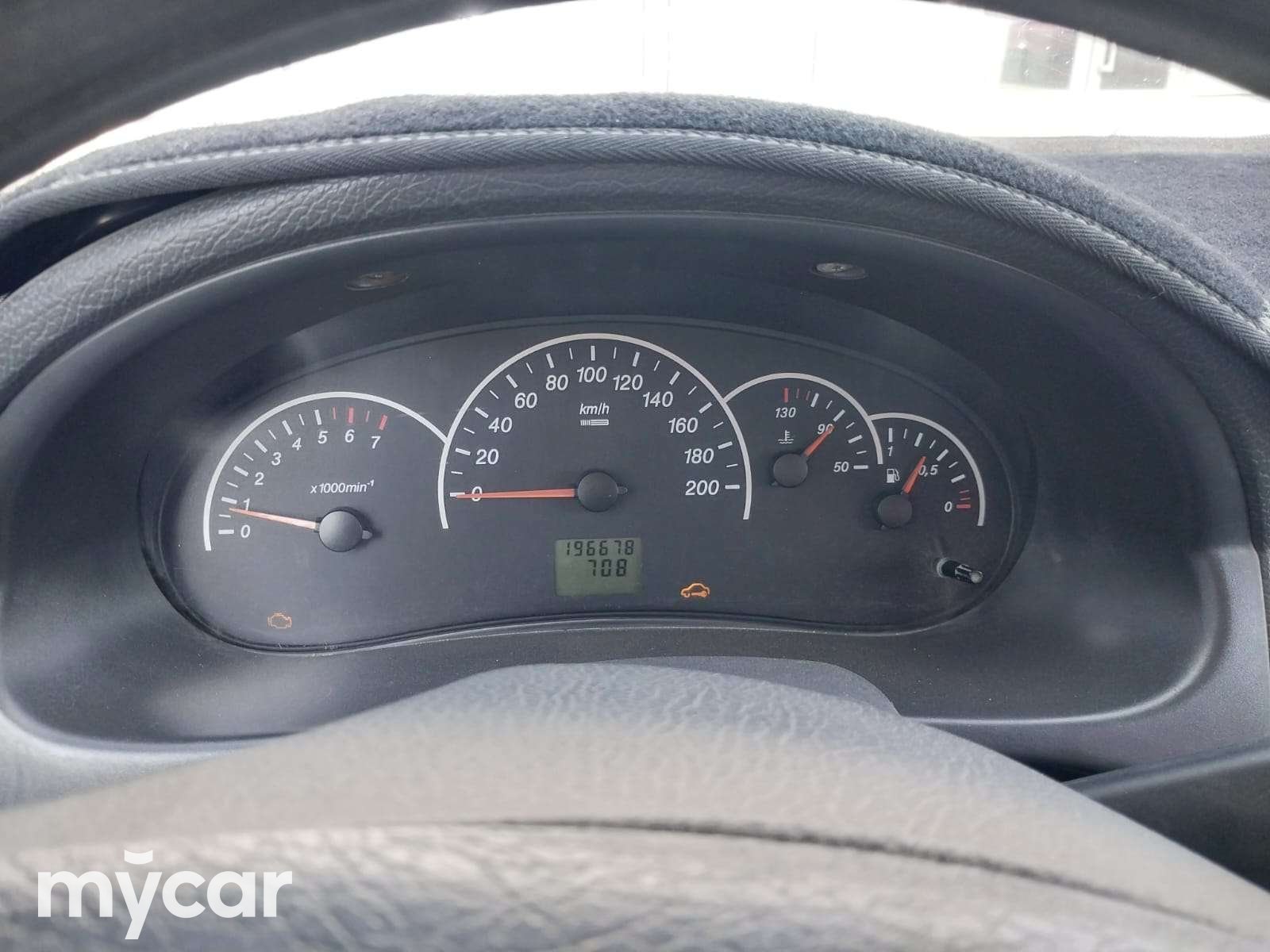 LADA Priora 2012