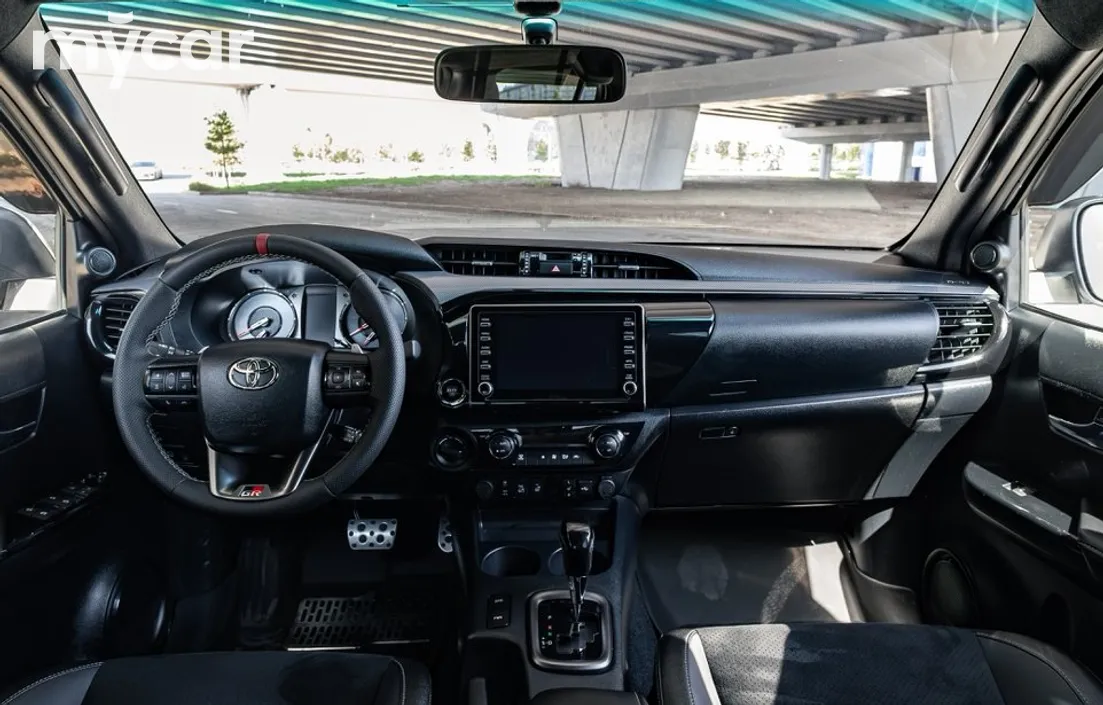 Toyota Hilux 2023