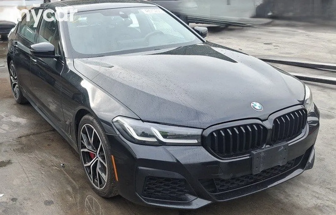 BMW 5 серия 2022