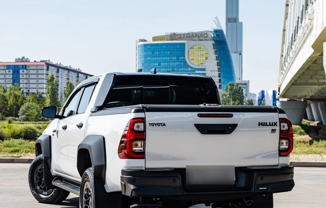 Toyota Hilux 2023