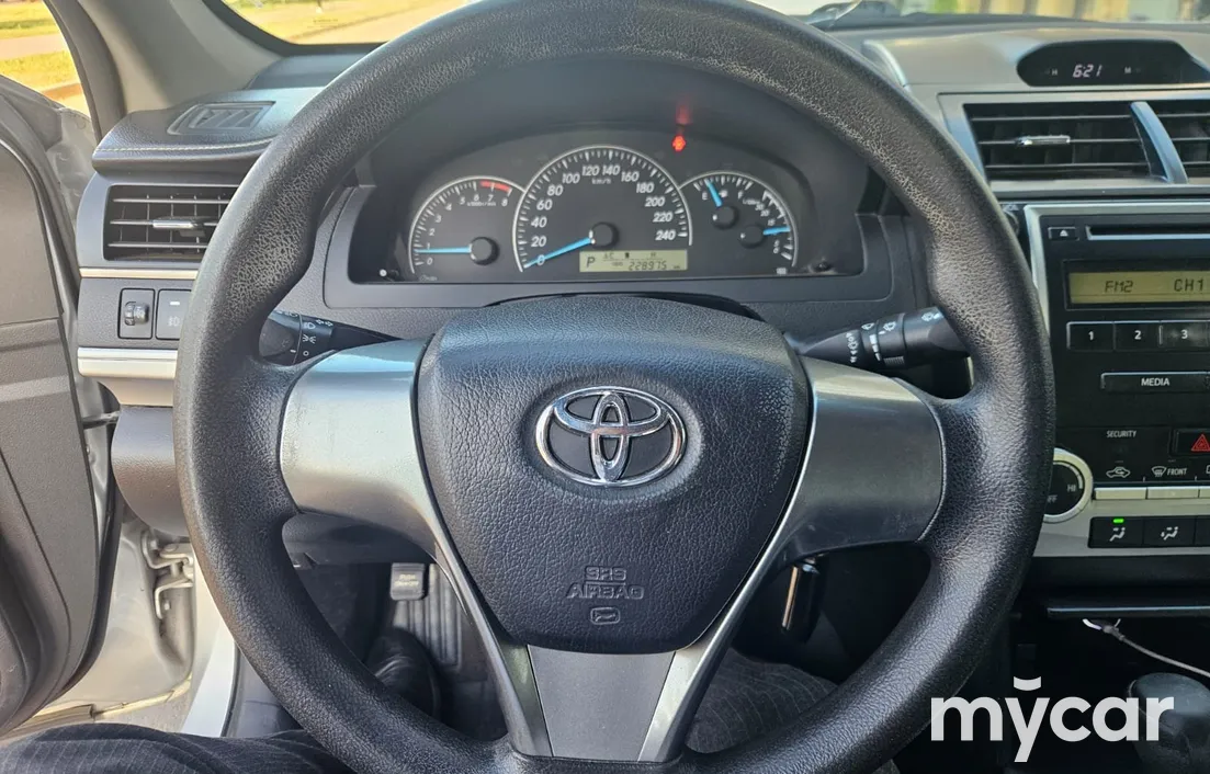 Toyota Camry 2012