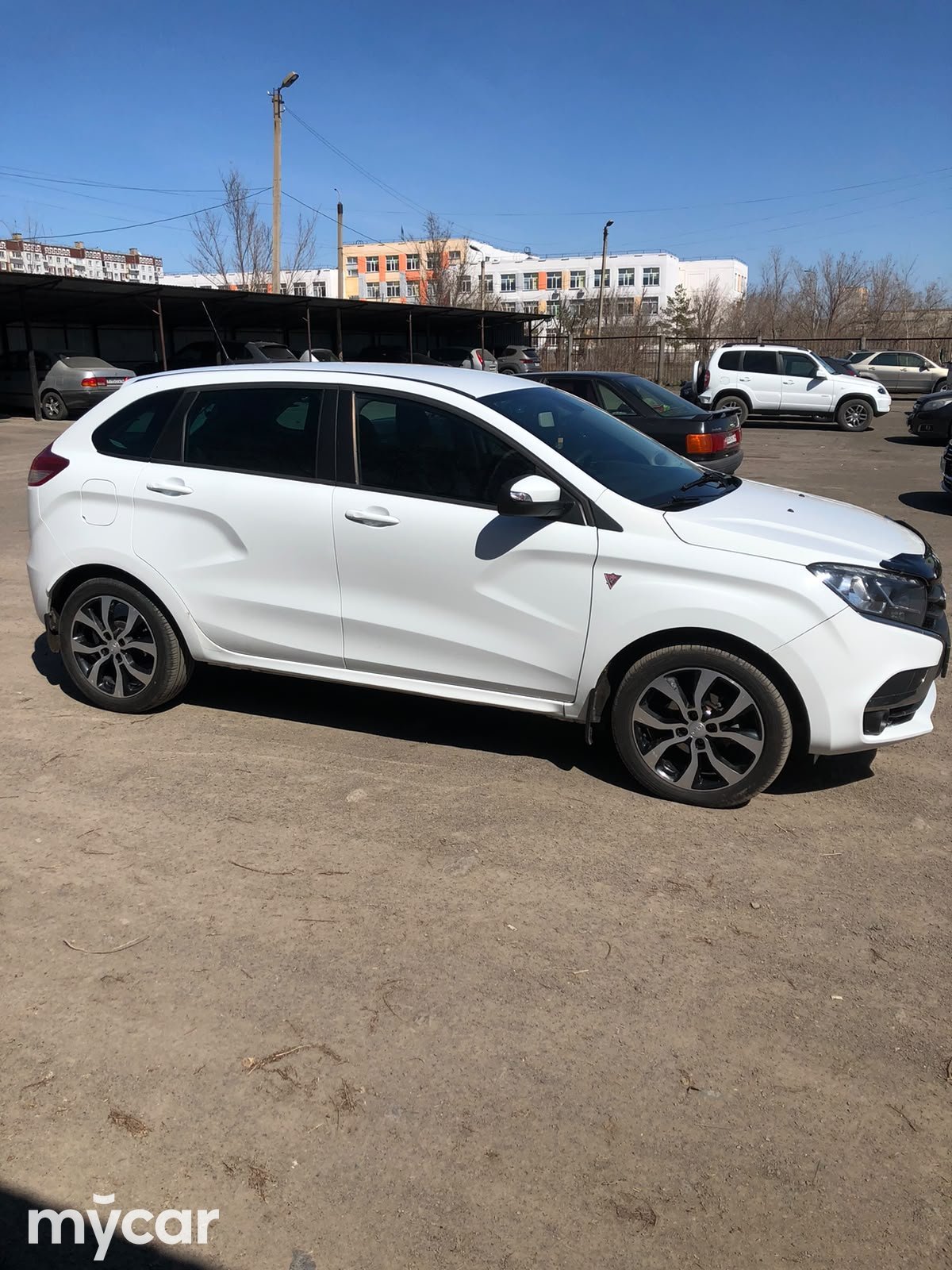LADA XRAY 2017