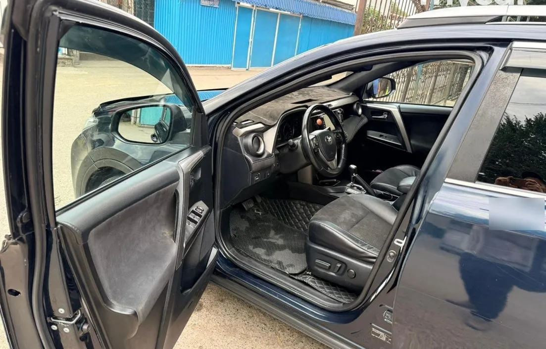 Toyota RAV4 2019