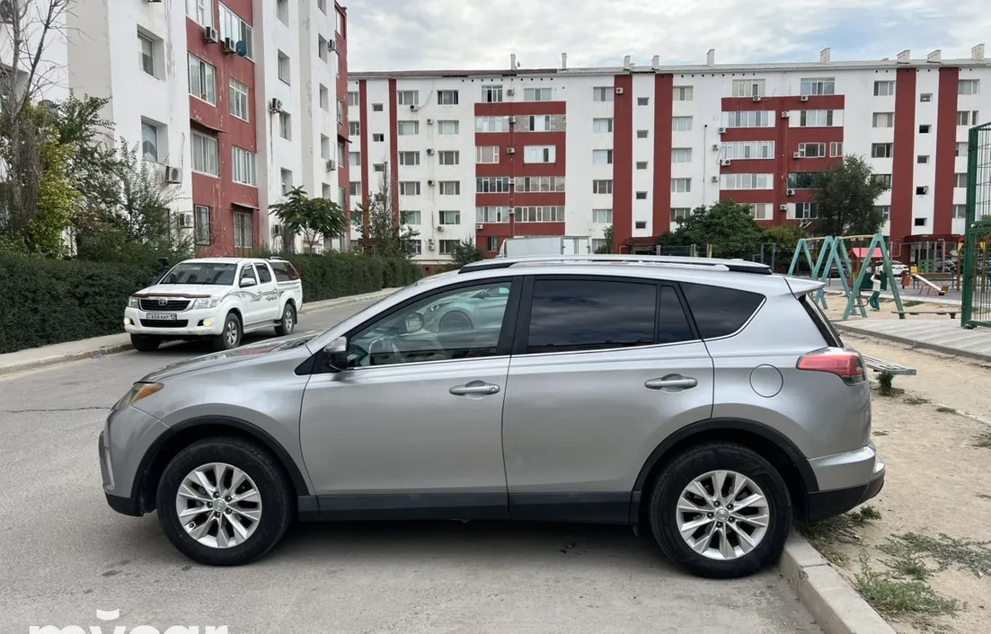Toyota RAV4 2017