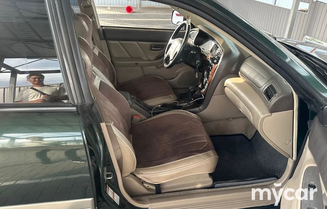 Subaru Legacy 2000
