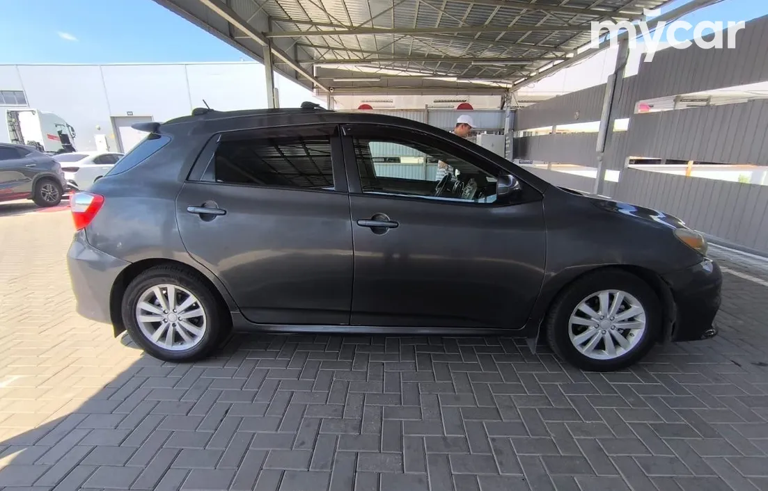 Toyota Matrix 2011