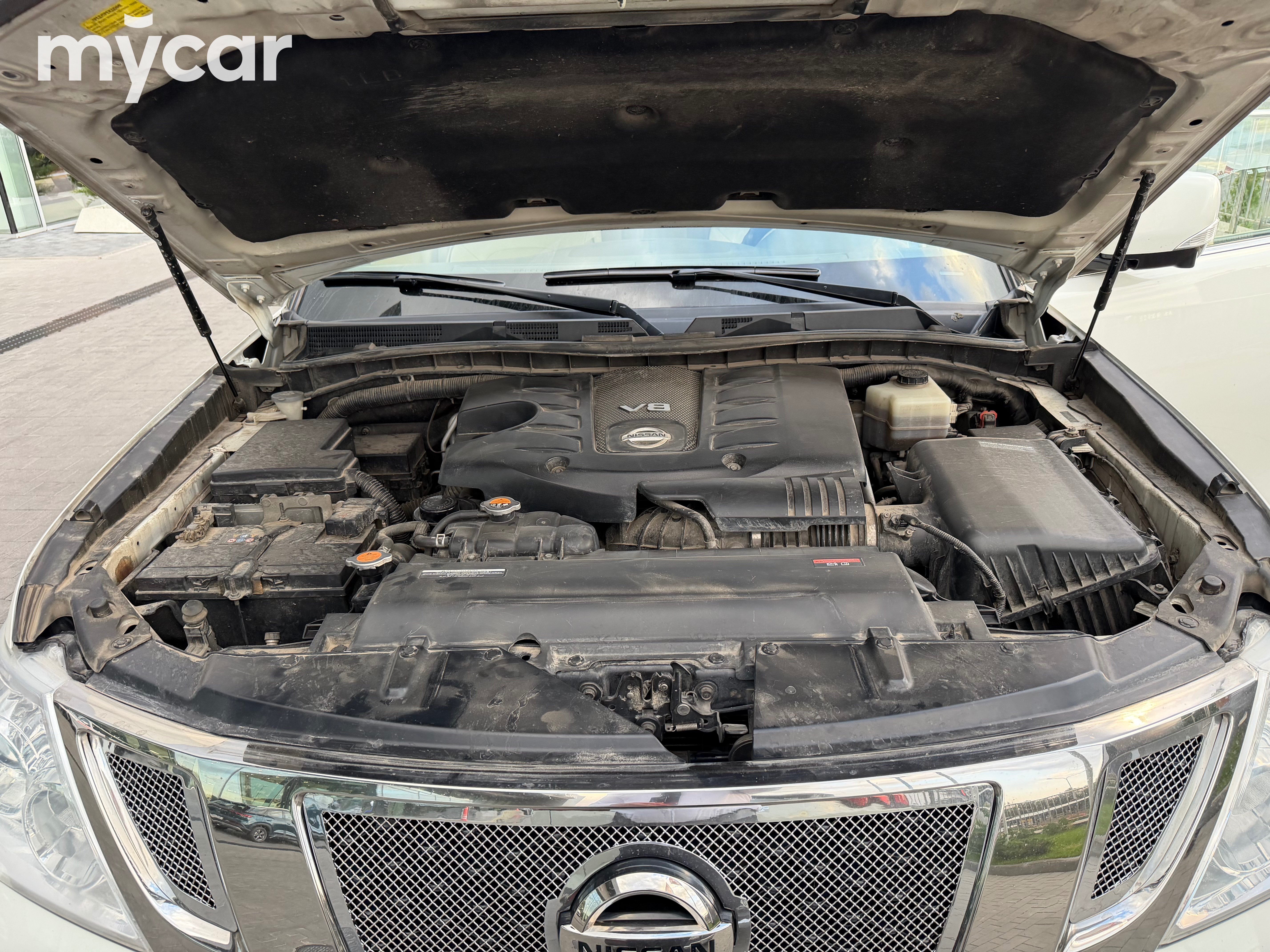 Nissan Patrol 2012