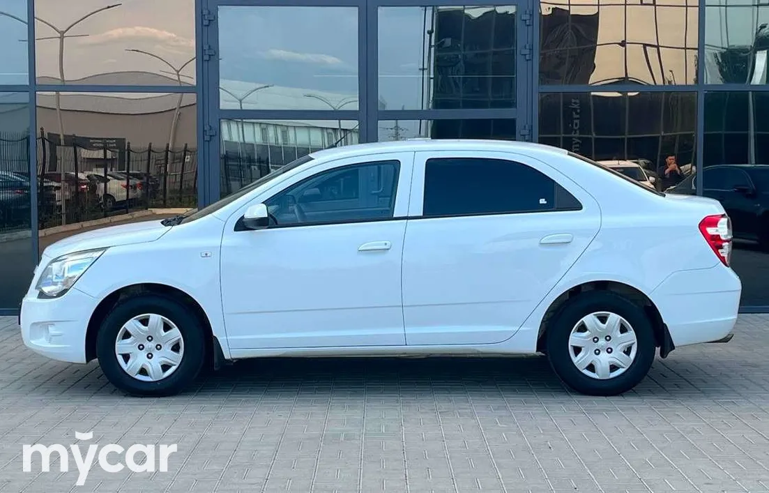 Chevrolet Cobalt 2024