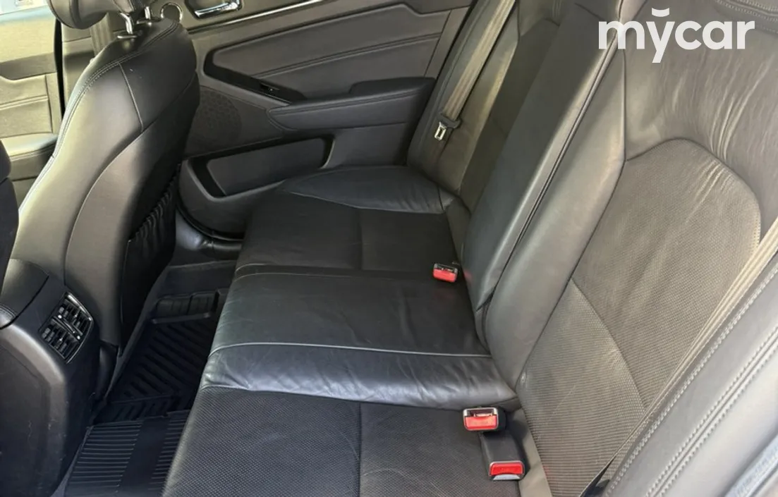 Kia K7 2010