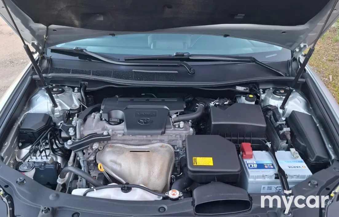 Toyota Camry 2014
