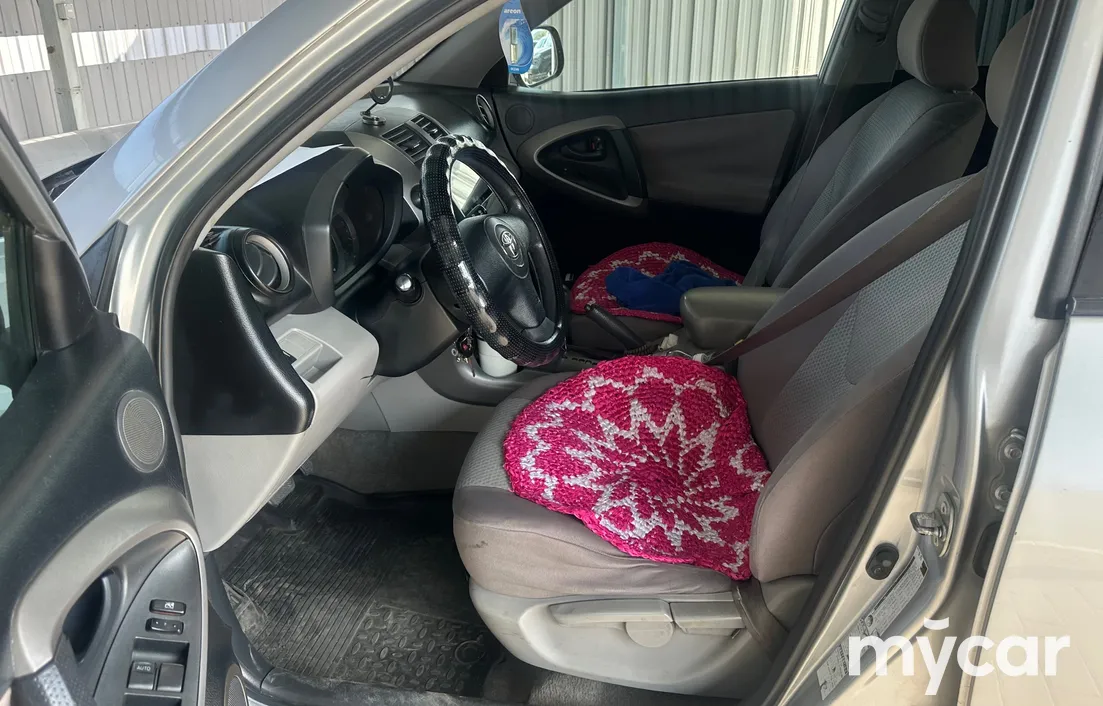 Toyota RAV4 2005