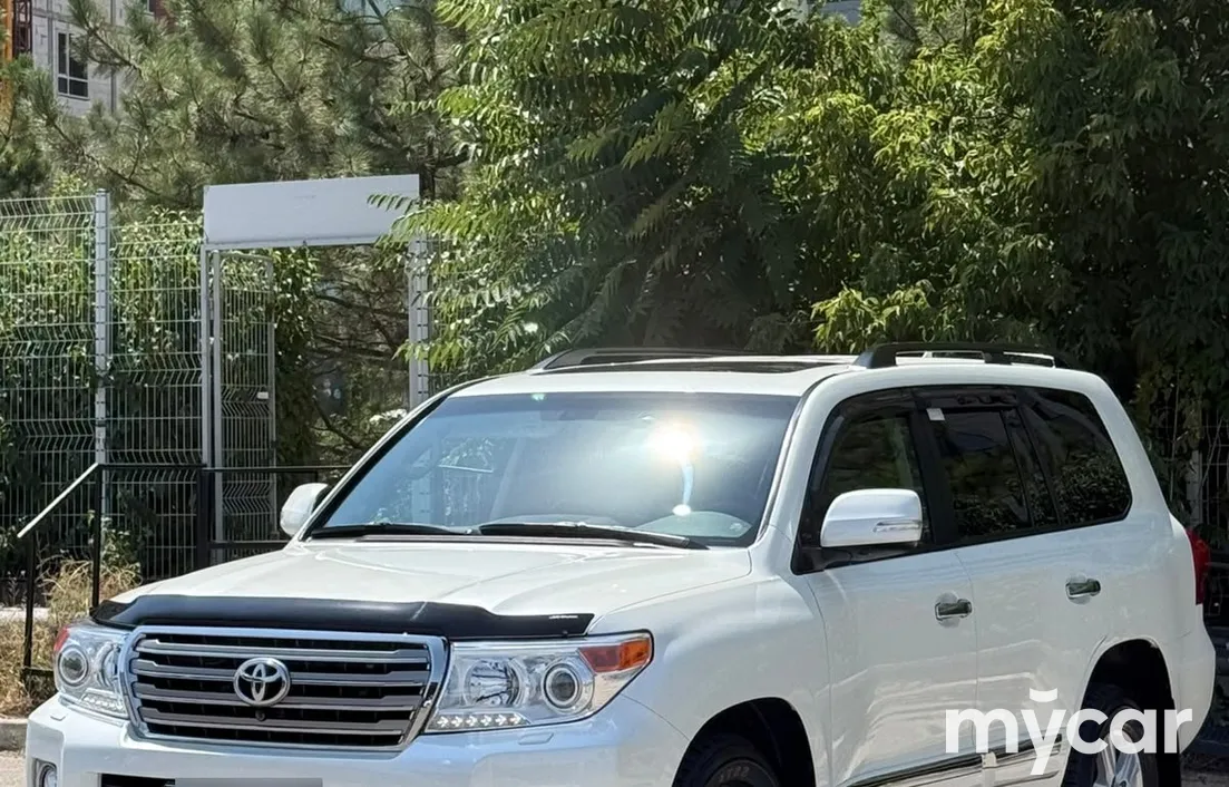 Toyota Land Cruiser 2015