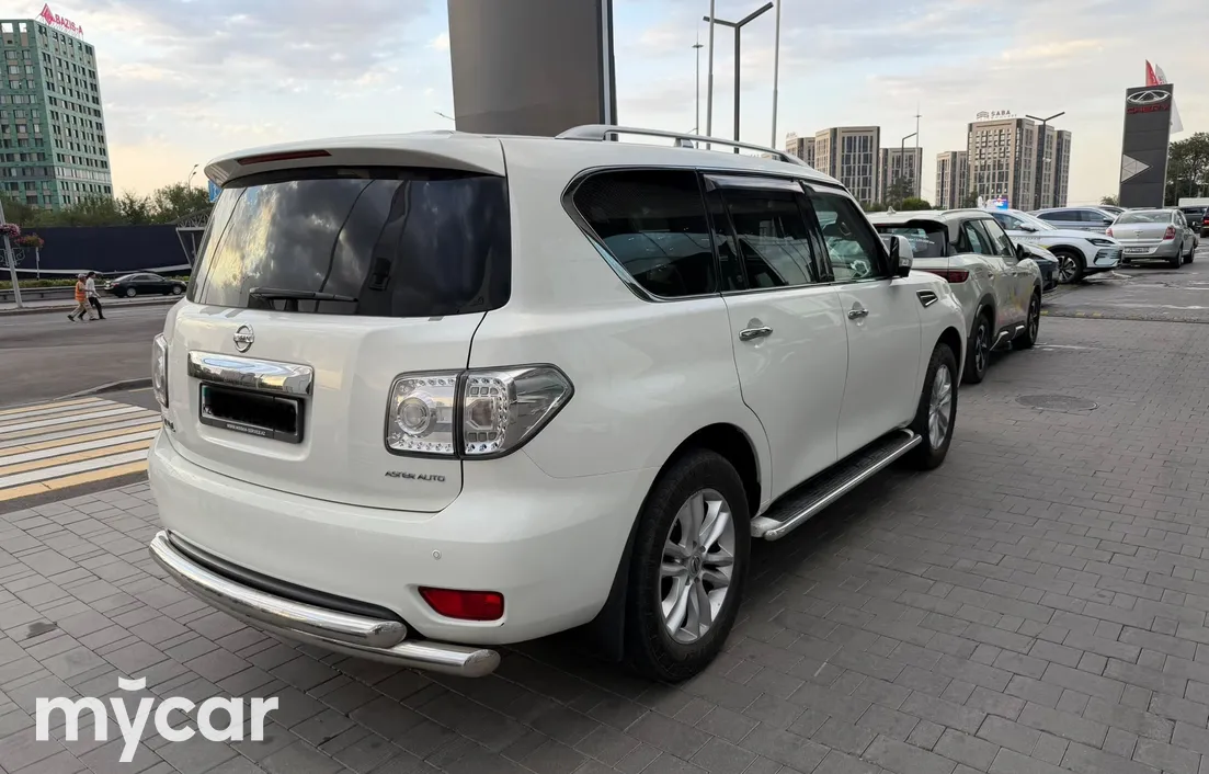 Nissan Patrol 2012