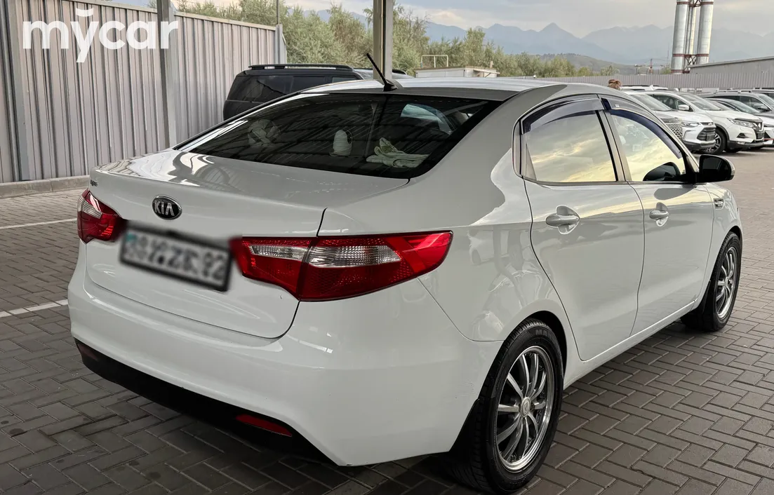Kia Rio 2013