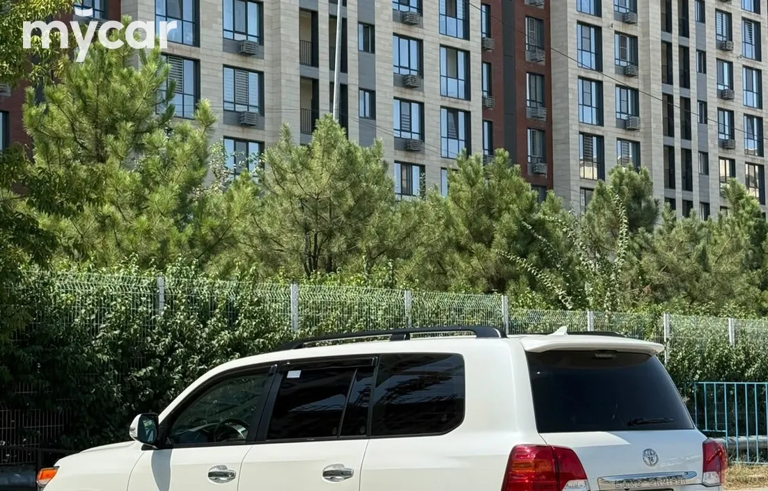 Toyota Land Cruiser 2015
