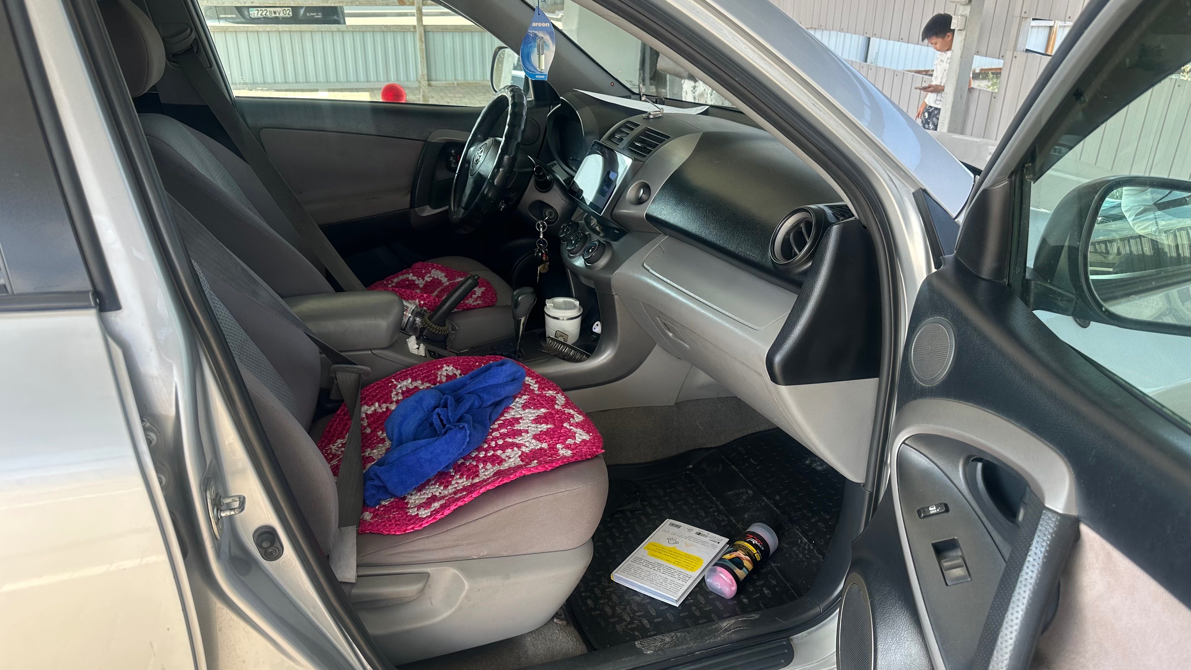 Toyota RAV4 2005