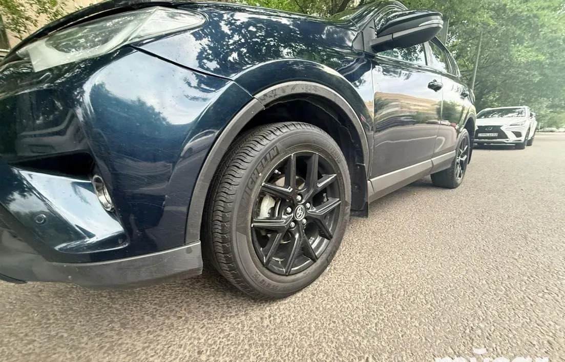 Toyota RAV4 2019