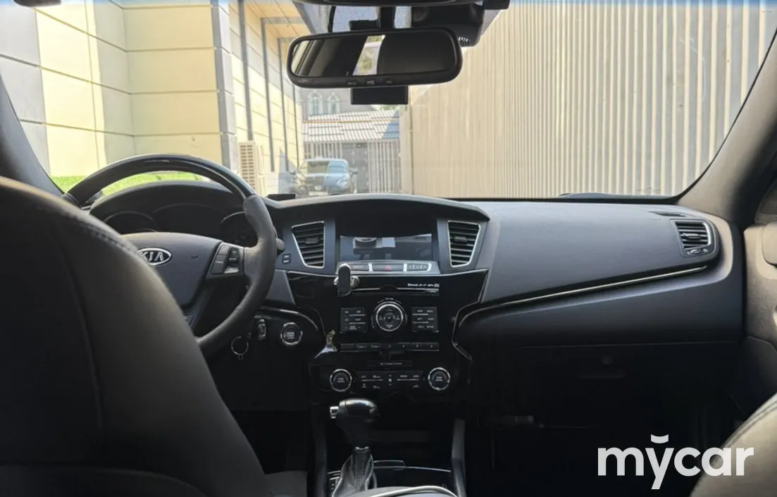 Kia K7 2010
