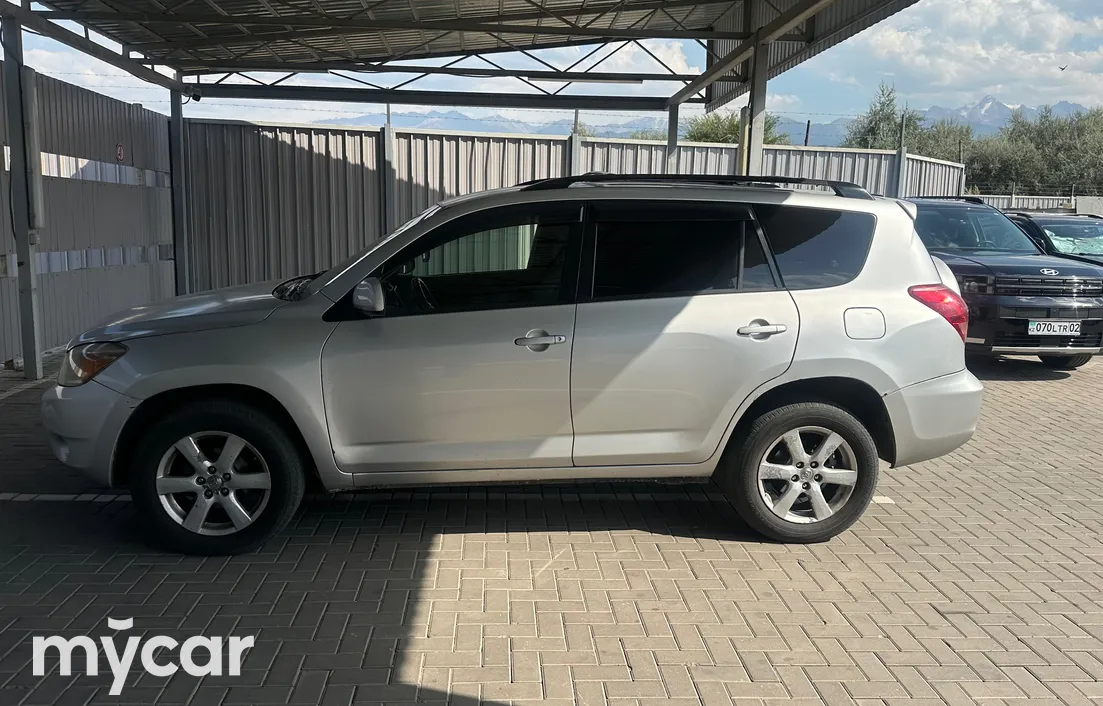 Toyota RAV4 2005