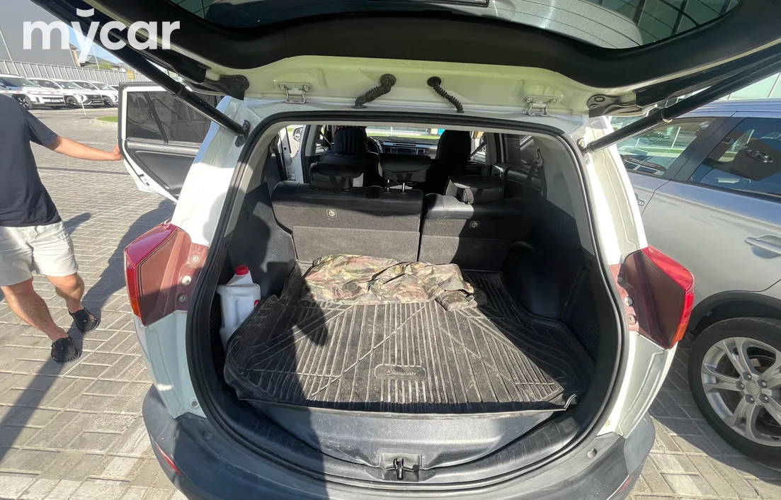 Toyota RAV4 2014