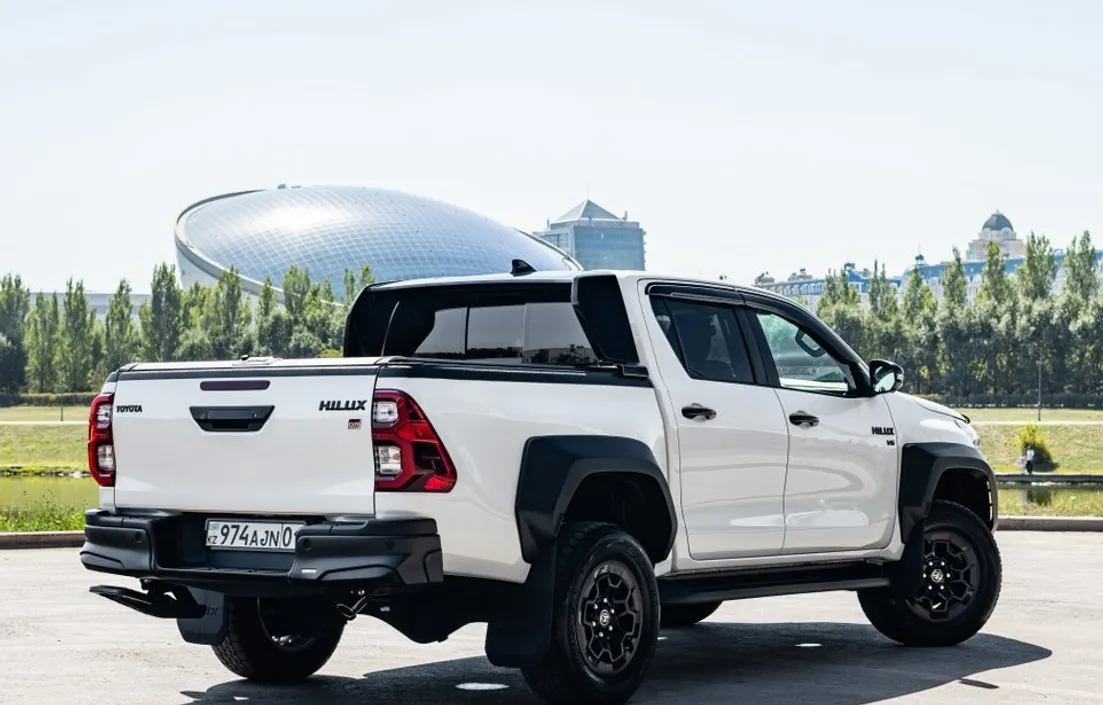 Toyota Hilux 2023
