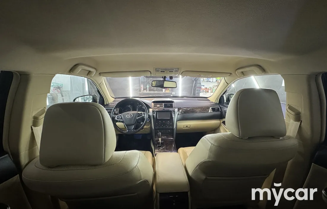 Toyota Camry 2015