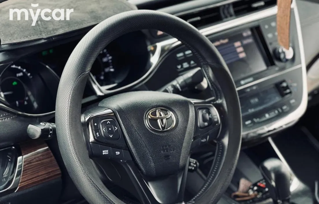 Toyota Avalon 2013