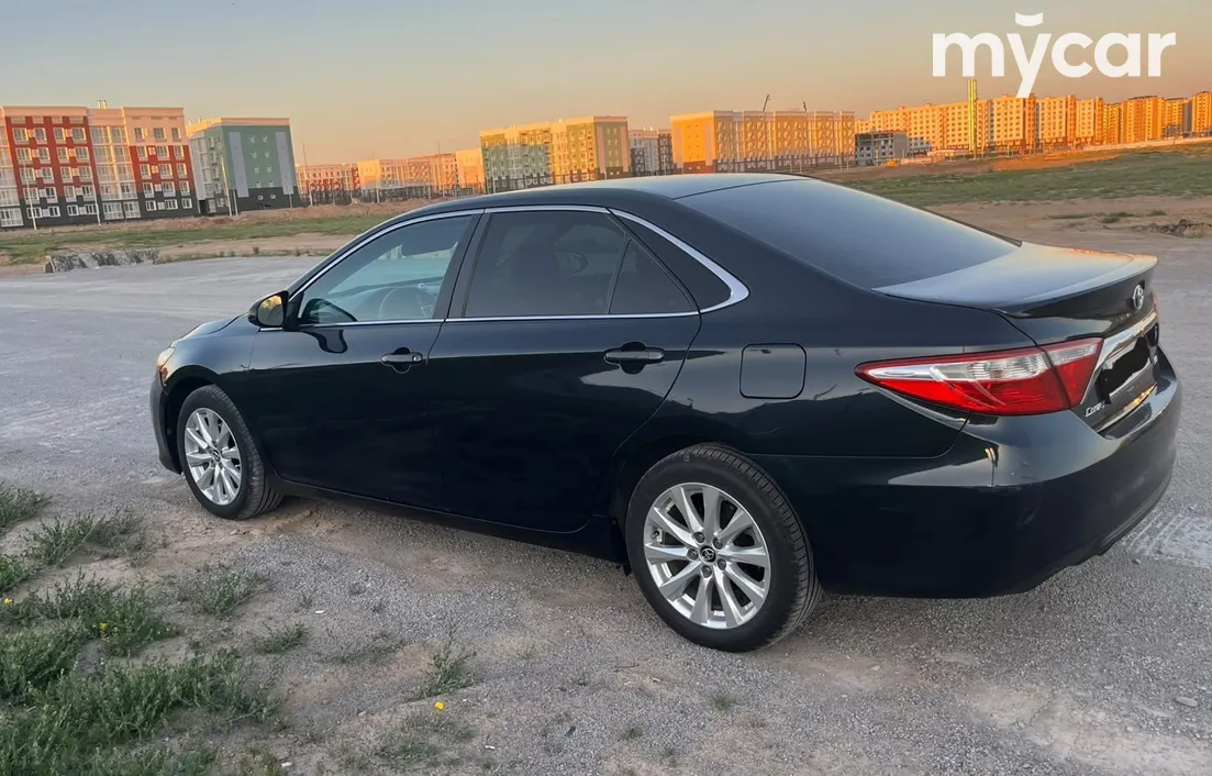 Toyota Camry 2015