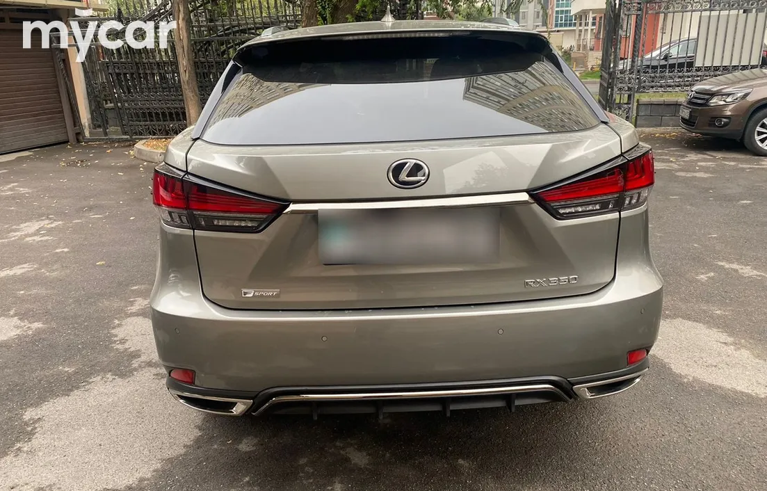Lexus RX 2021