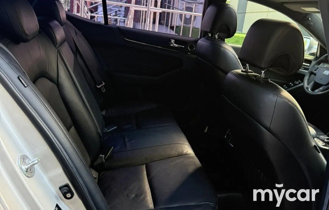 Kia K7 2010