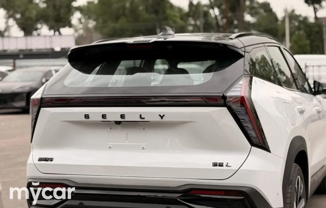 Geely Atlas 2024