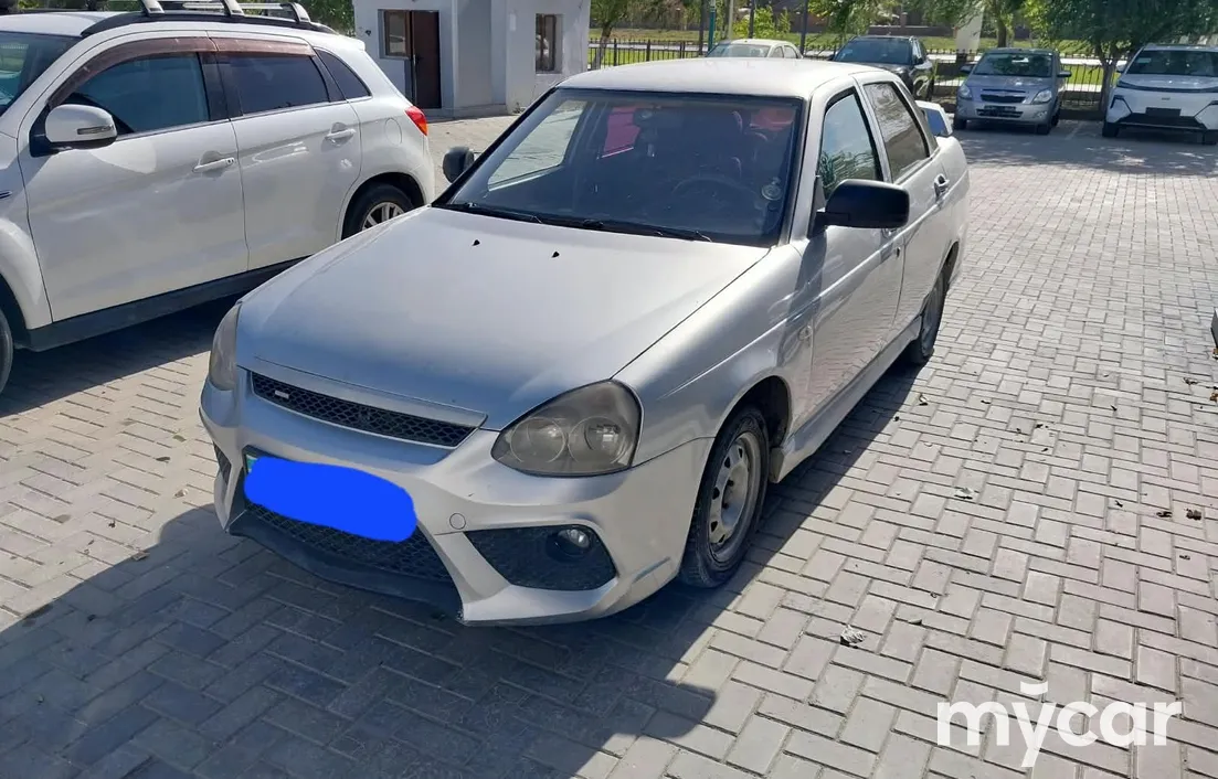 LADA Priora 2012