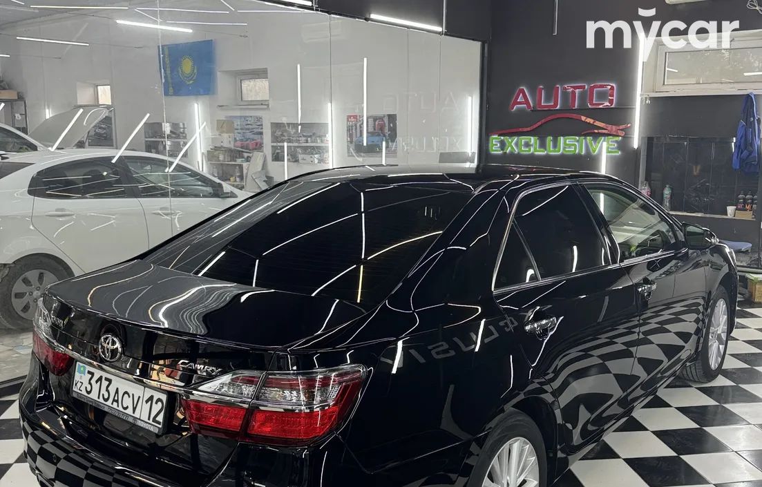 Toyota Camry 2015