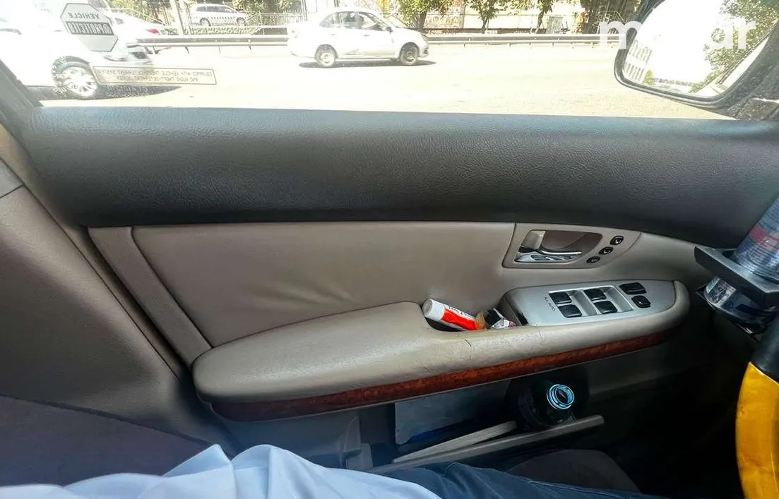 Lexus RX 2006