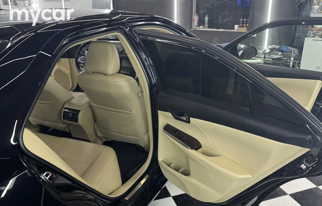 Toyota Camry 2015