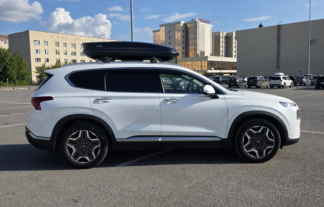 Hyundai Santa Fe 2023