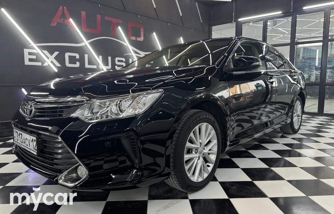 Toyota Camry 2015