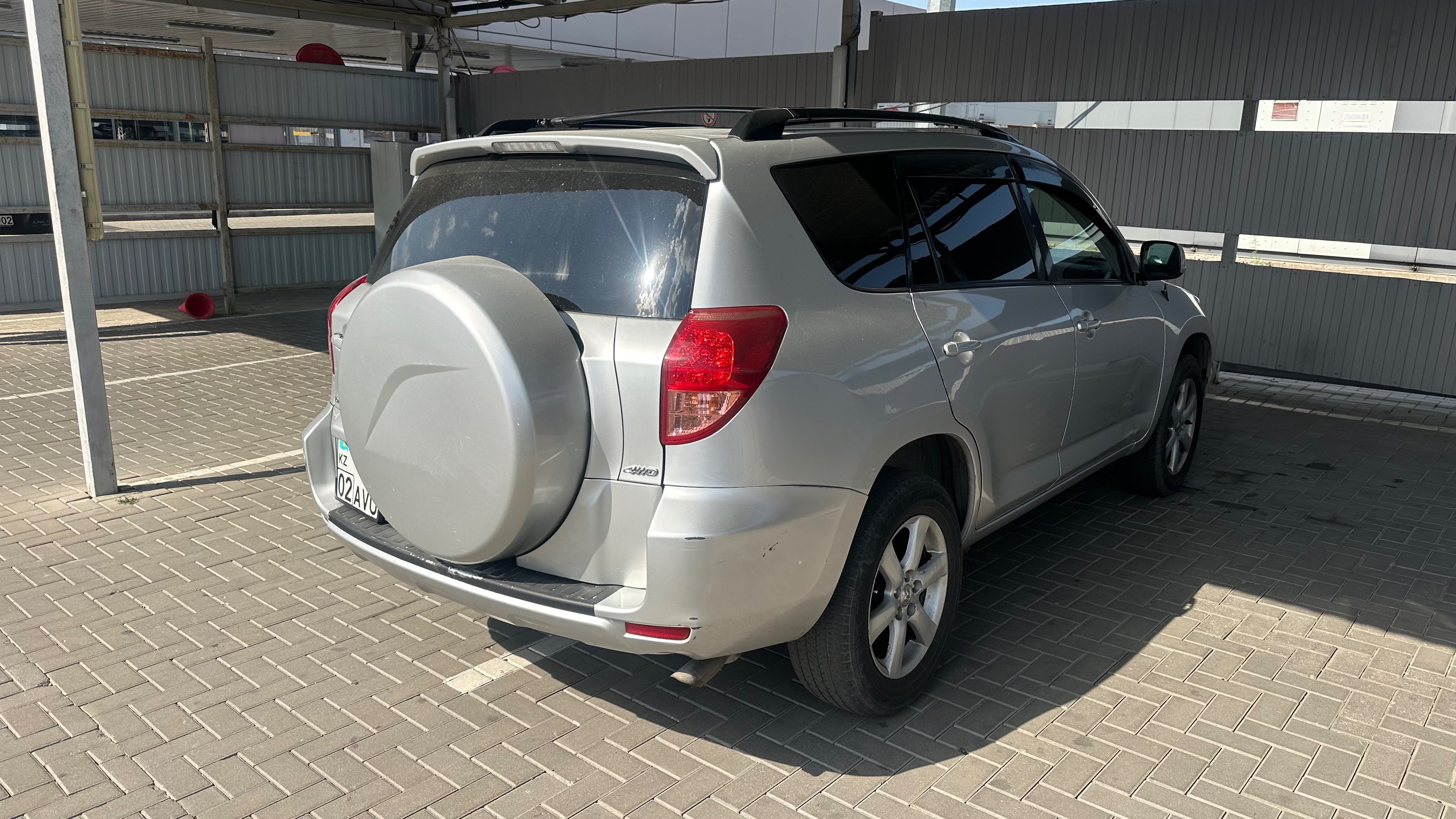 Toyota RAV4 2005
