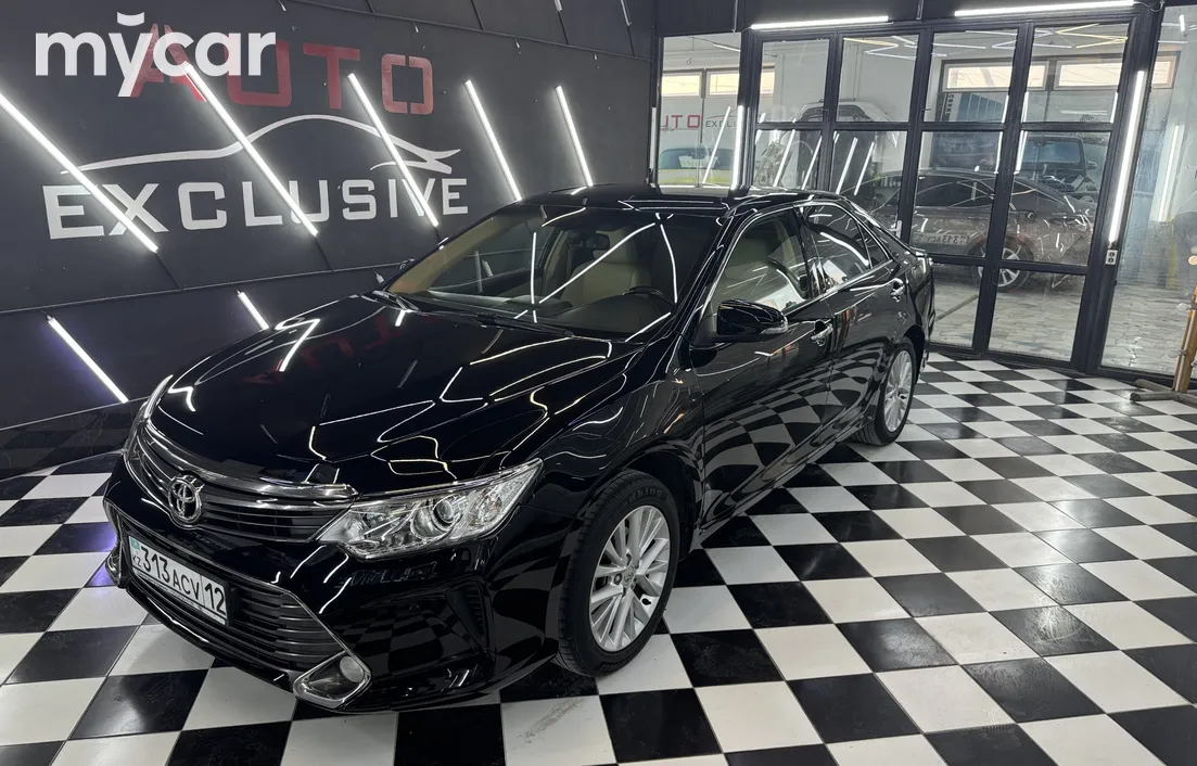 Toyota Camry 2015