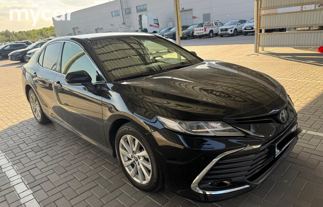 Toyota Camry 2023